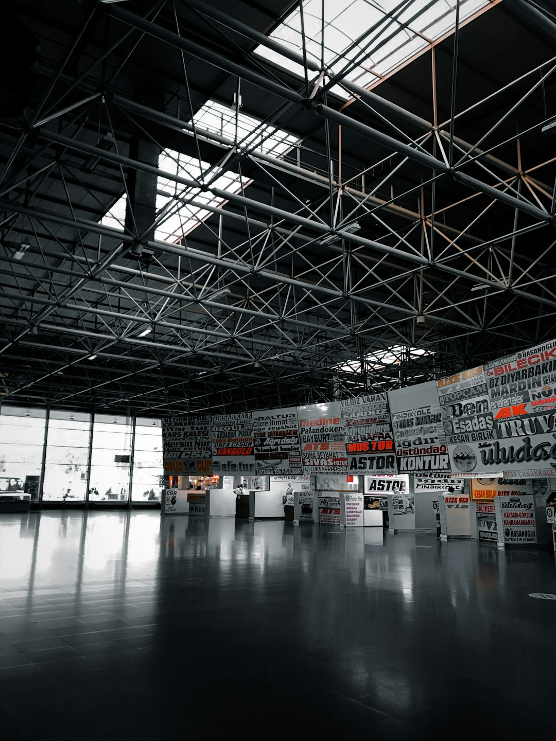 white-and-red-metal-building-ipfqdif0hwc